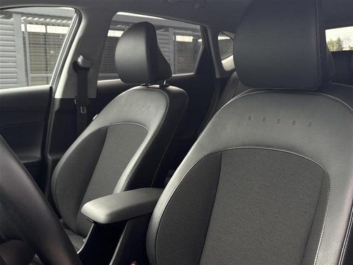 HYUNDAI Kona Electric 23-