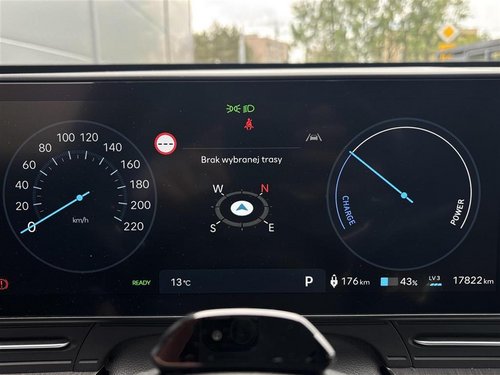 HYUNDAI Kona Electric 23-